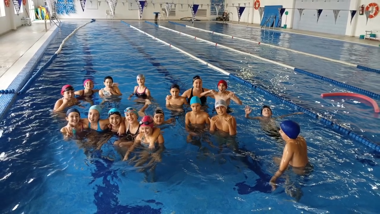 Piscina climatizada - Colegio Santa Teresa